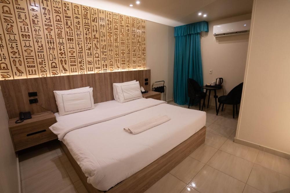 Great Pyramid Inn Image 18