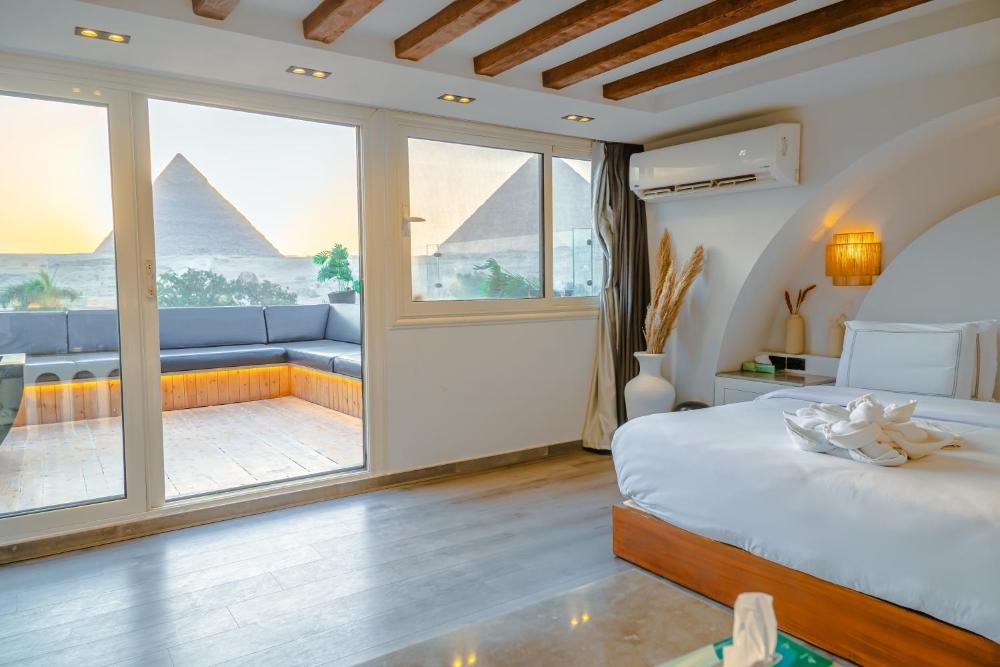Great Pyramid Inn Image 49