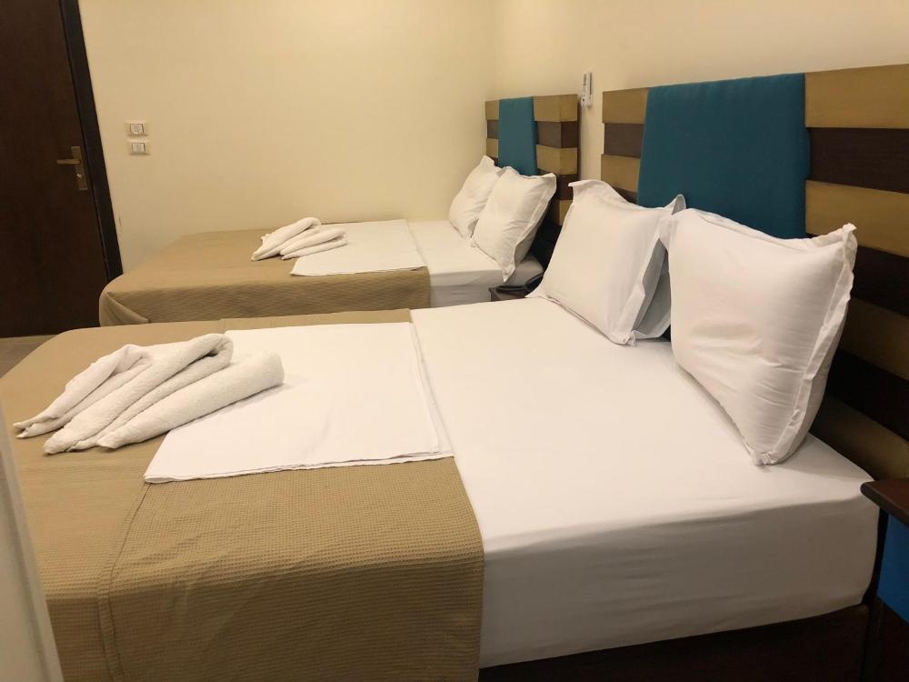 Great Pyramid Inn Image 62